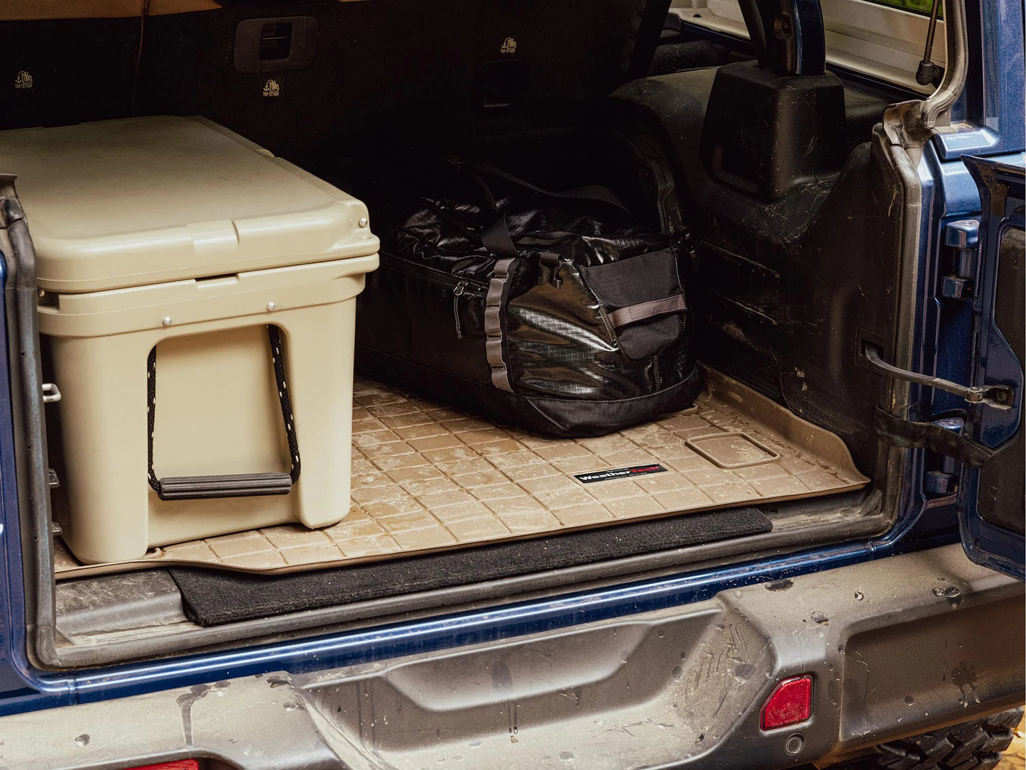 WeatherTech Cargo Trunk Liner with Bumper Protector compatible with 2011-2017 Honda Odyssey - Behind 3rd Row Seating With Bumper Protector, Cocoa