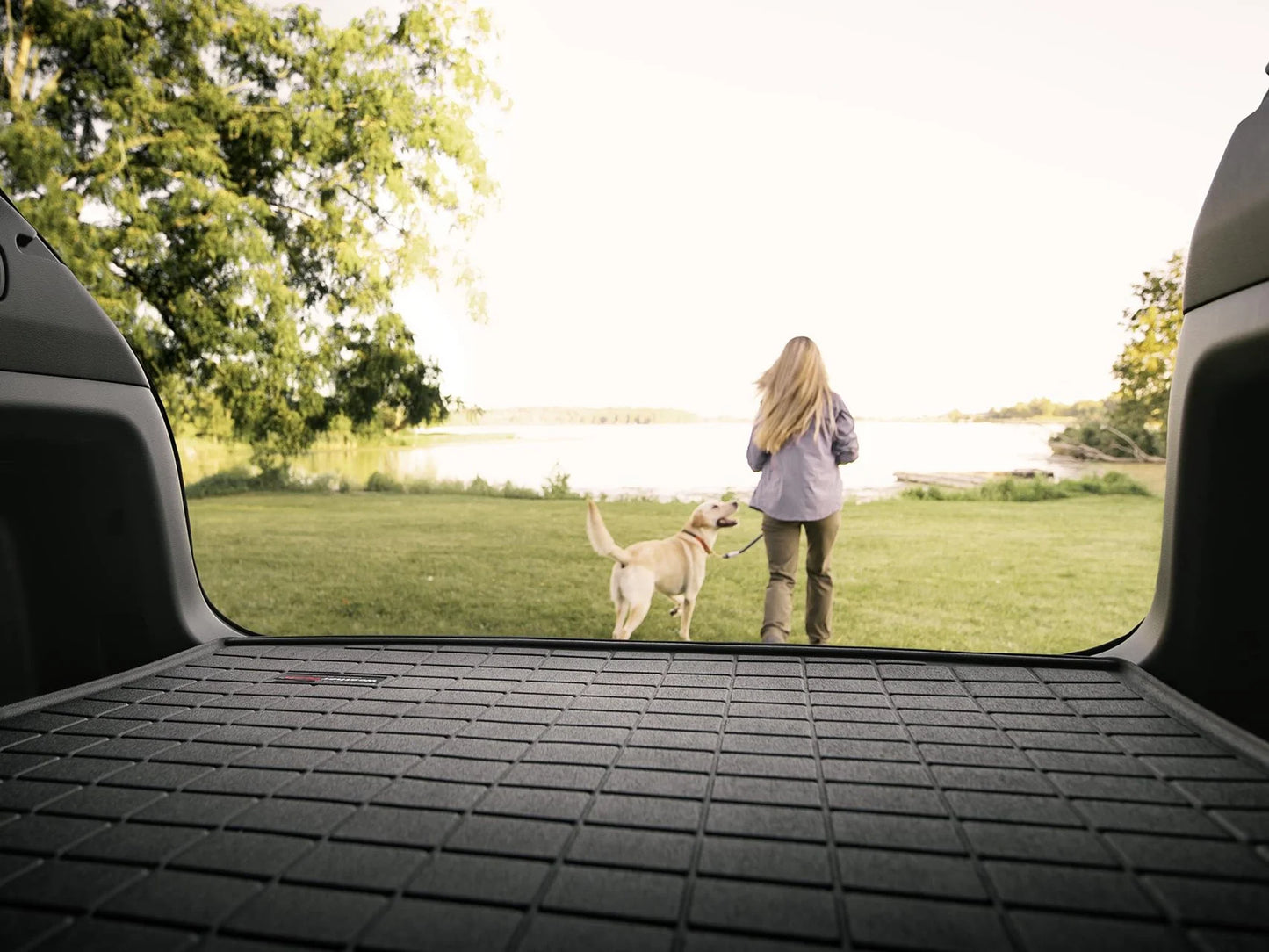 WeatherTech Cargo Trunk Liner compatible with 2005-2010 Jeep Grand Cherokee - Behind 2nd Row Seating, Tan