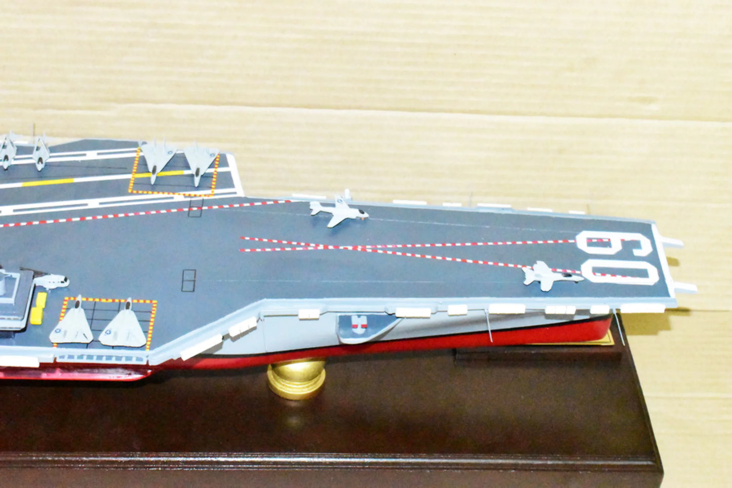 USS Saratoga CV-60 Aircraft Carrier Model,Navy,Scale Model,Mahogany,Forrestal Class