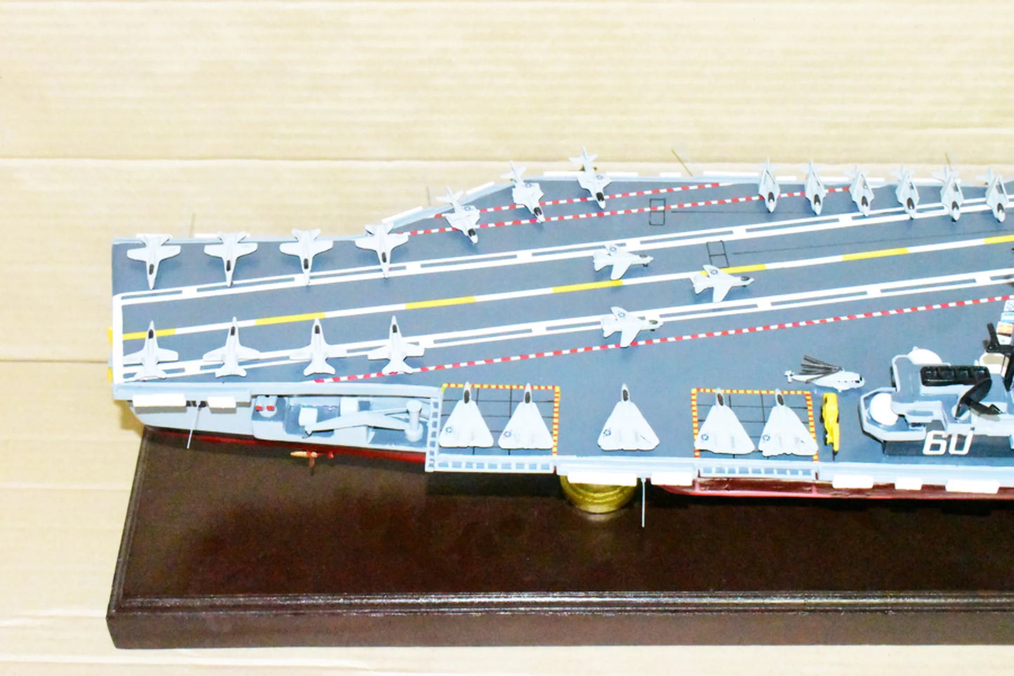 USS Saratoga CV-60 Aircraft Carrier Model,Navy,Scale Model,Mahogany,Forrestal Class