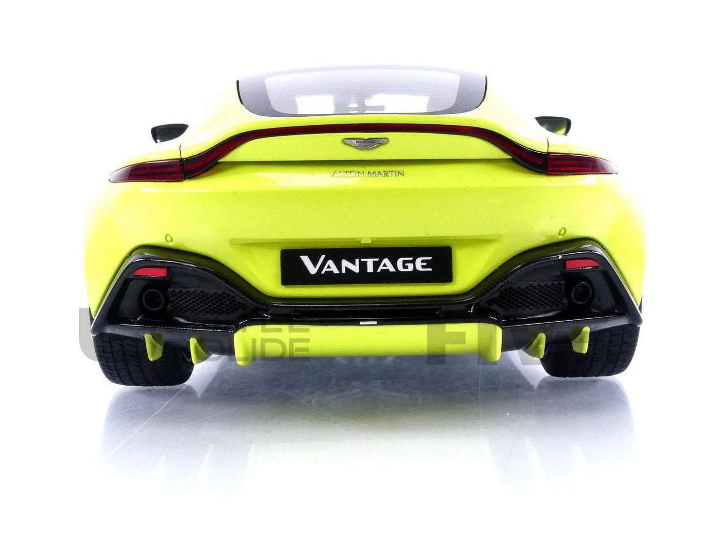 2019 Aston Martin Vantage RHD (Right Hand Drive) Lime Essence Green with Carbon Top 1/18 Model Car by Autoart